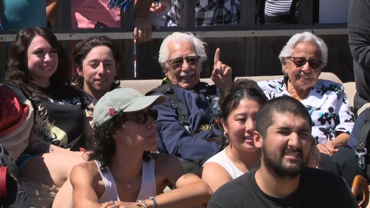 101-year-old WWII veteran celebrates his birthday with a skydive in California
