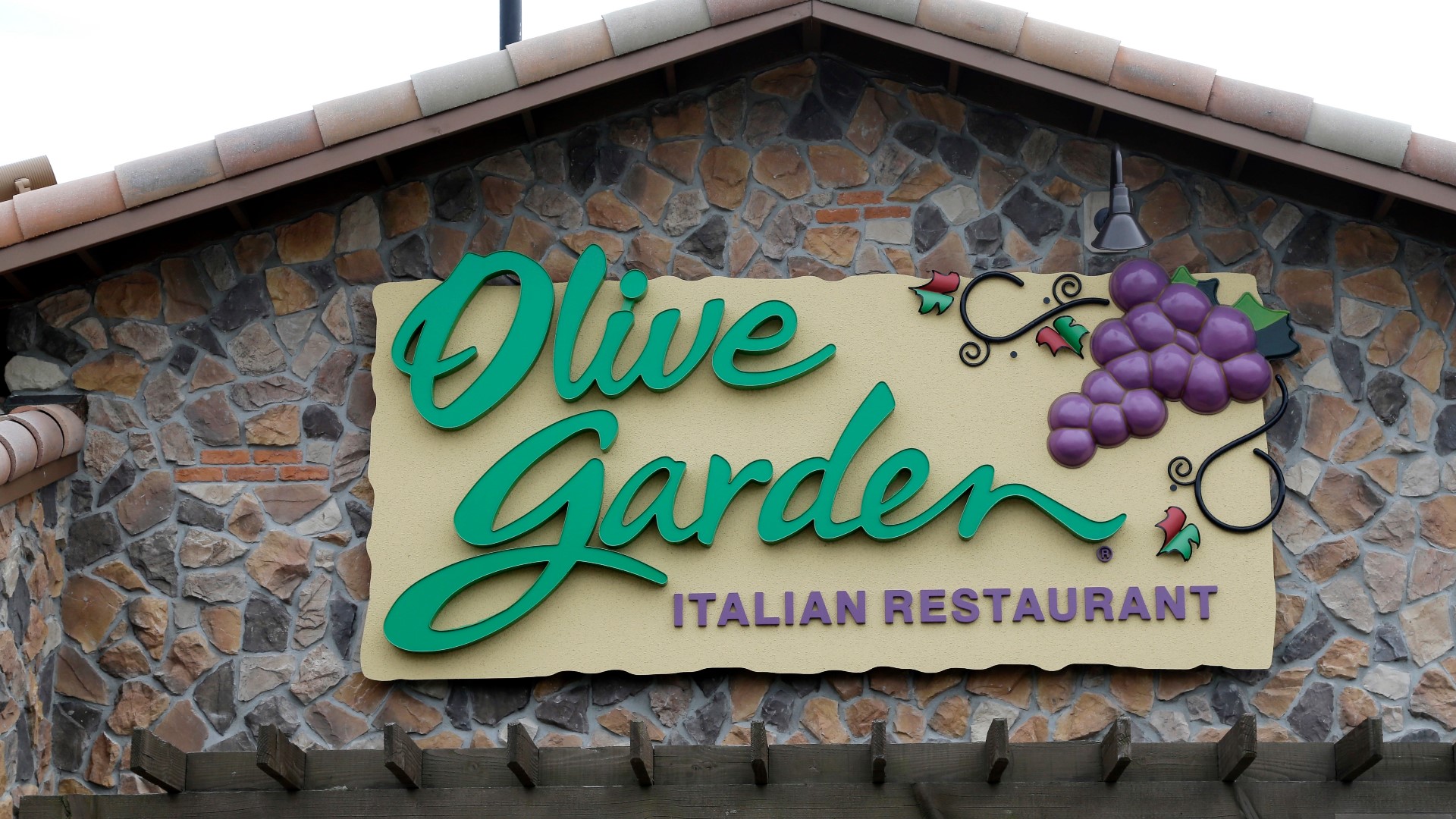The new location will create 150 jobs for the surrounding community, a spokesperson for Olive Garden said. 