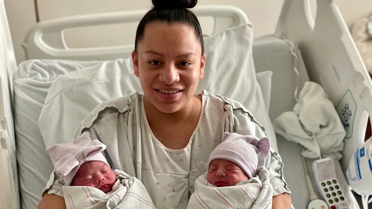 Twins born on different years on New Year's Eve
