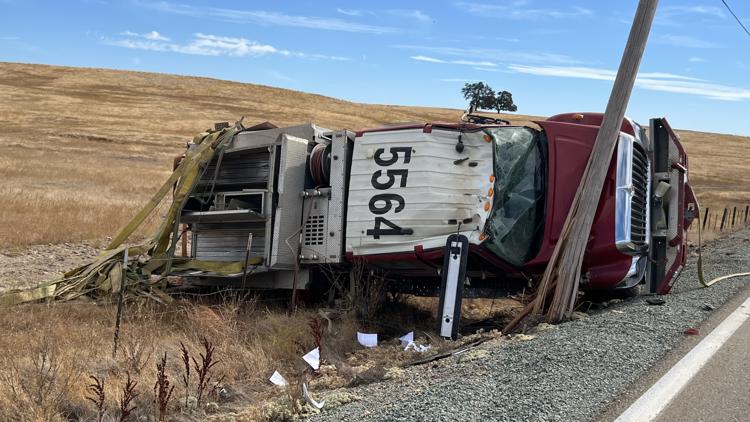 3 injured after CAL FIRE training engine rolls over near Sloughhouse