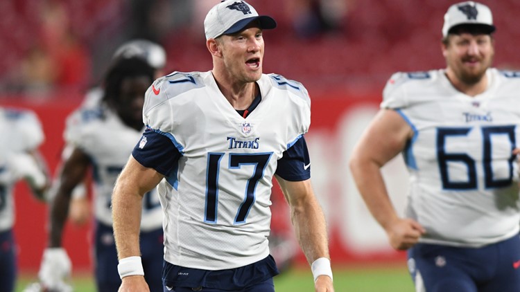 Tennessee Titans facing COVID-19 outbreak including QB Ryan Tannehill, coach Mike Vrabel