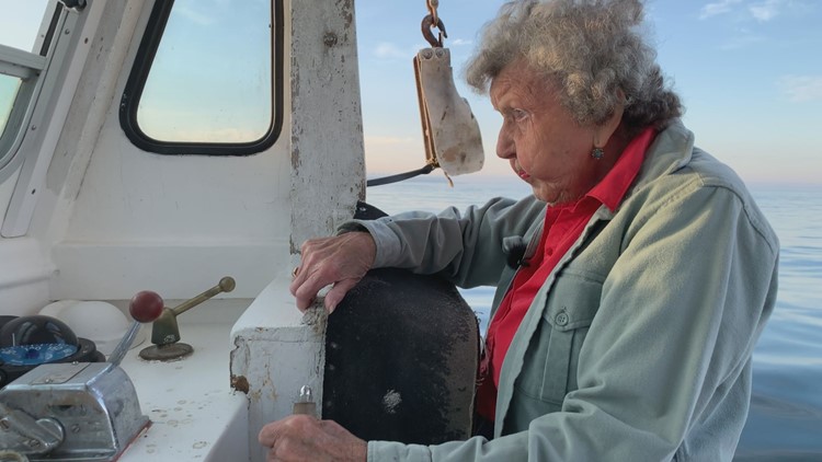 101-year-old woman may be the oldest person in the world still lobstering