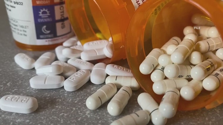 Tennessee to receive $419 million in opioid settlements with CVS, Walgreens and 2 drug makers