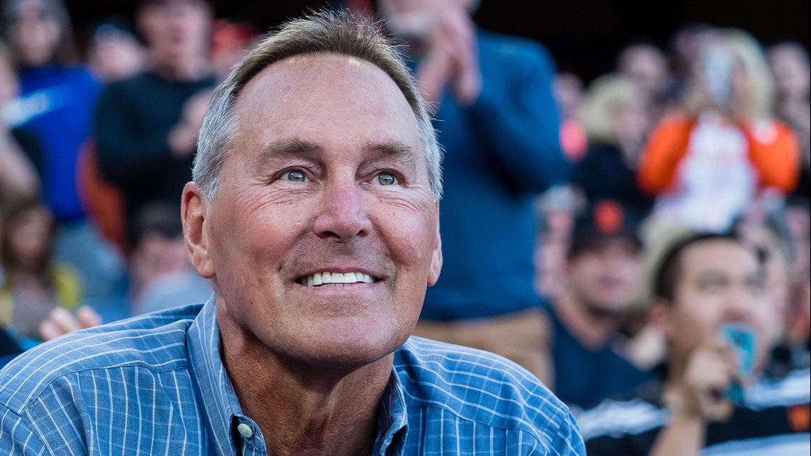Former 49ers wide receiver Dwight Clark dead at 61