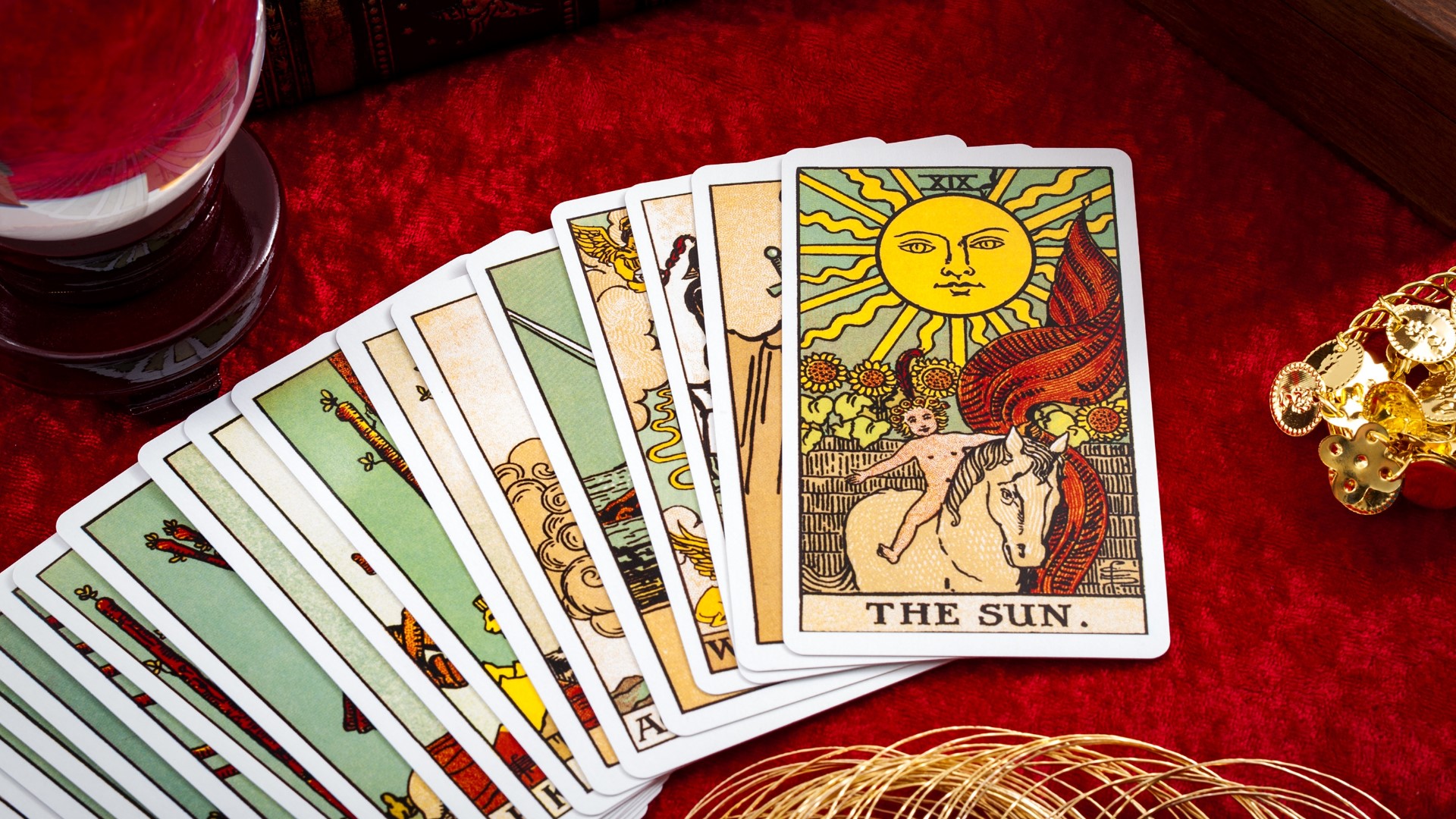 The event will feature tarot card readings, psychics and fortune tellers. Learn more at desmoinesnewage.com