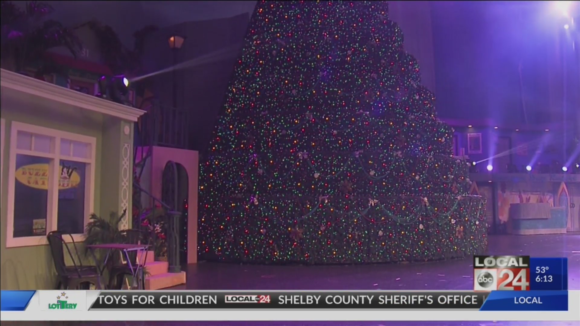 Bellevue Baptist Church prepares for 44th annual Singing Christmas Tree