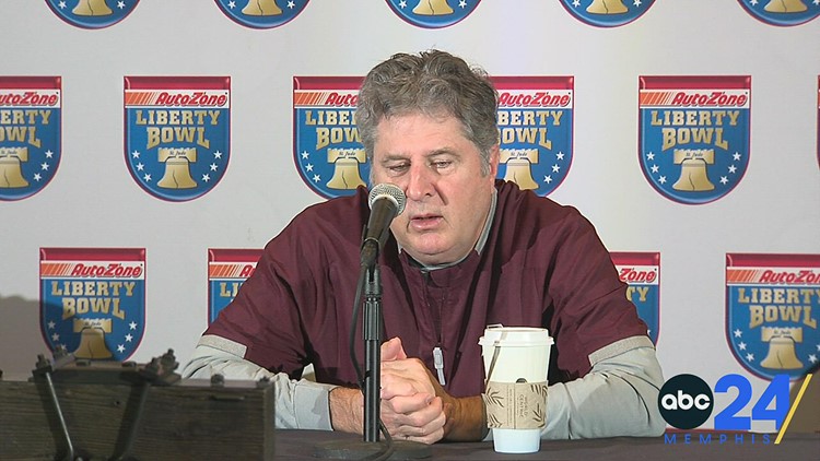 VIDEO: Mike Leach claims 'sleazy' Texas Tech leadership 'cheated' him out of millions, will fight 'forever' to get it