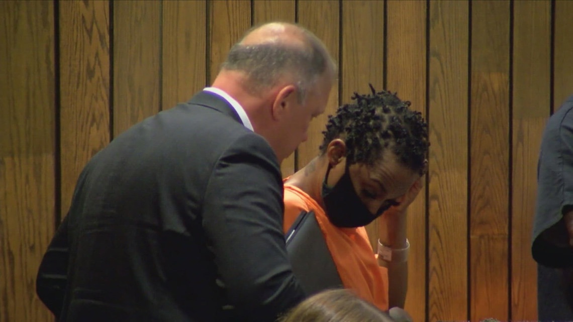Woman indicted for murder in deadly shooting at Church's Chicken in ...