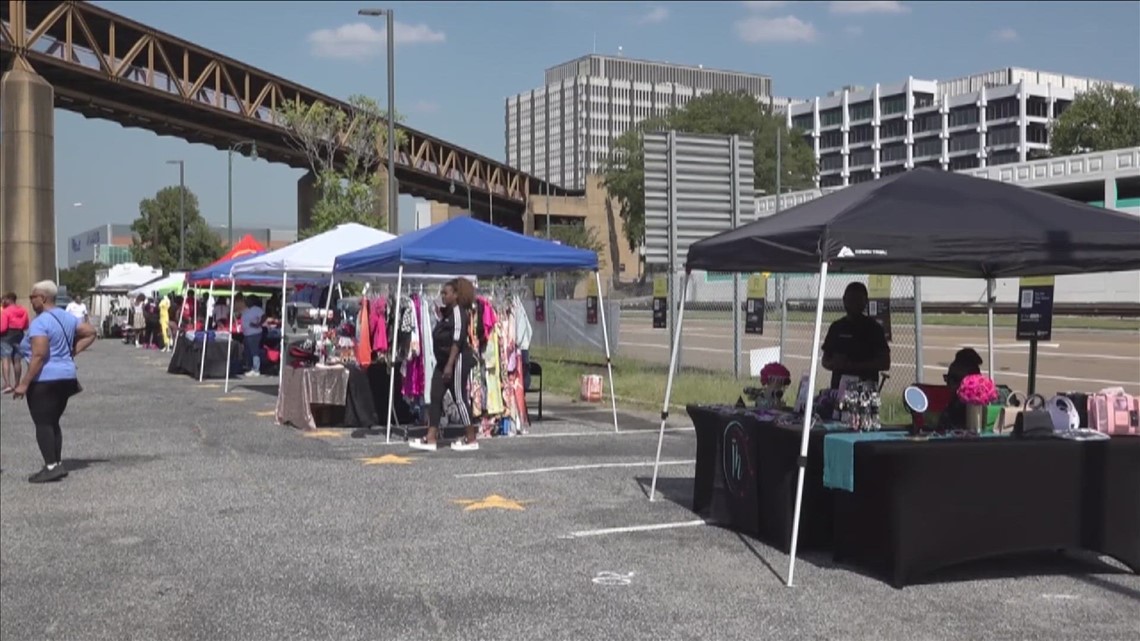 Black entrepreneurs celebrated with 'Shop Black Fest' downtown - Vimarsana News