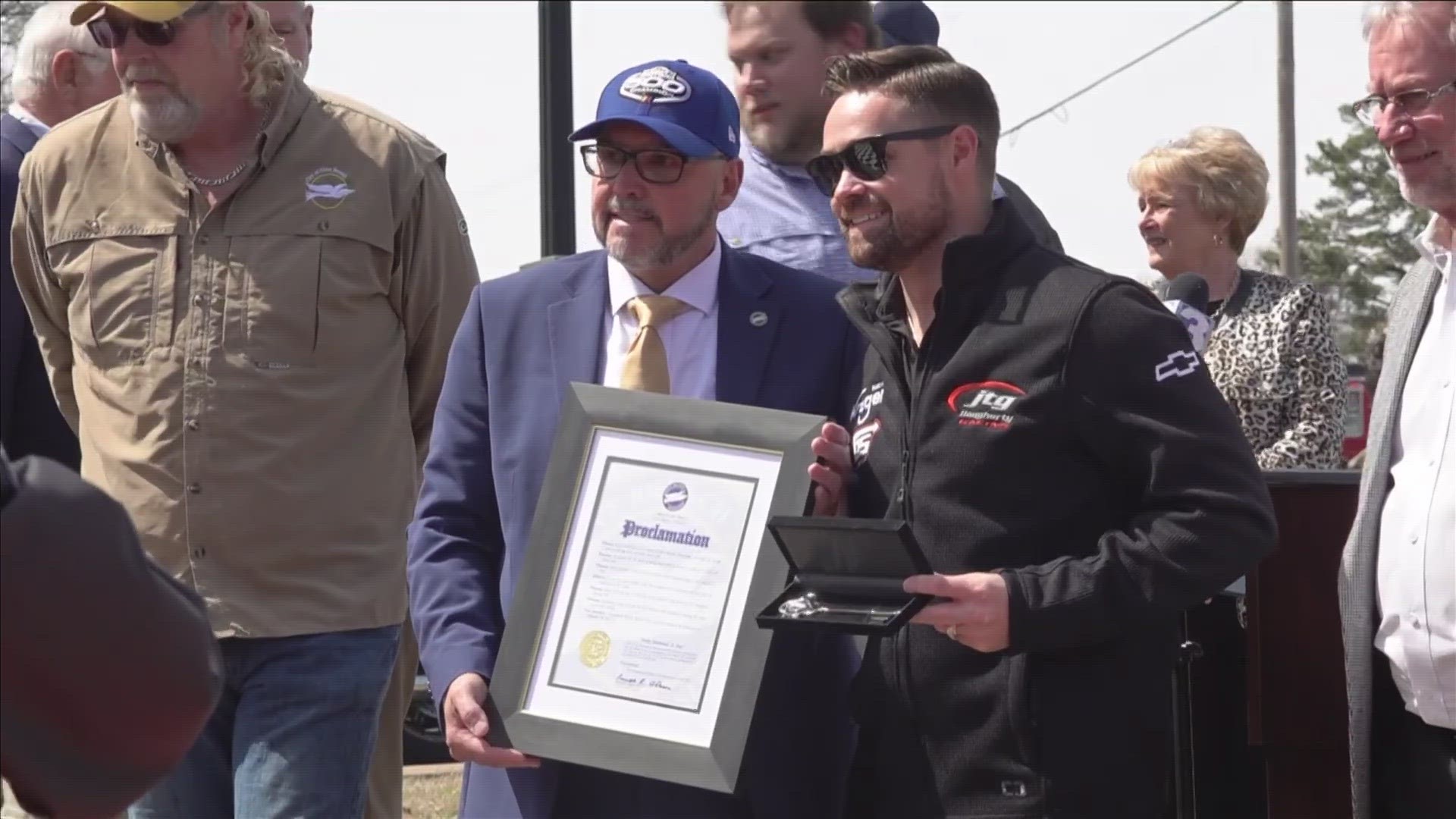 Daytona 500 winner and Olive Branch, Mississippi, native Ricky Stenhouse Jr. was welcomed home Monday with a key to the city.