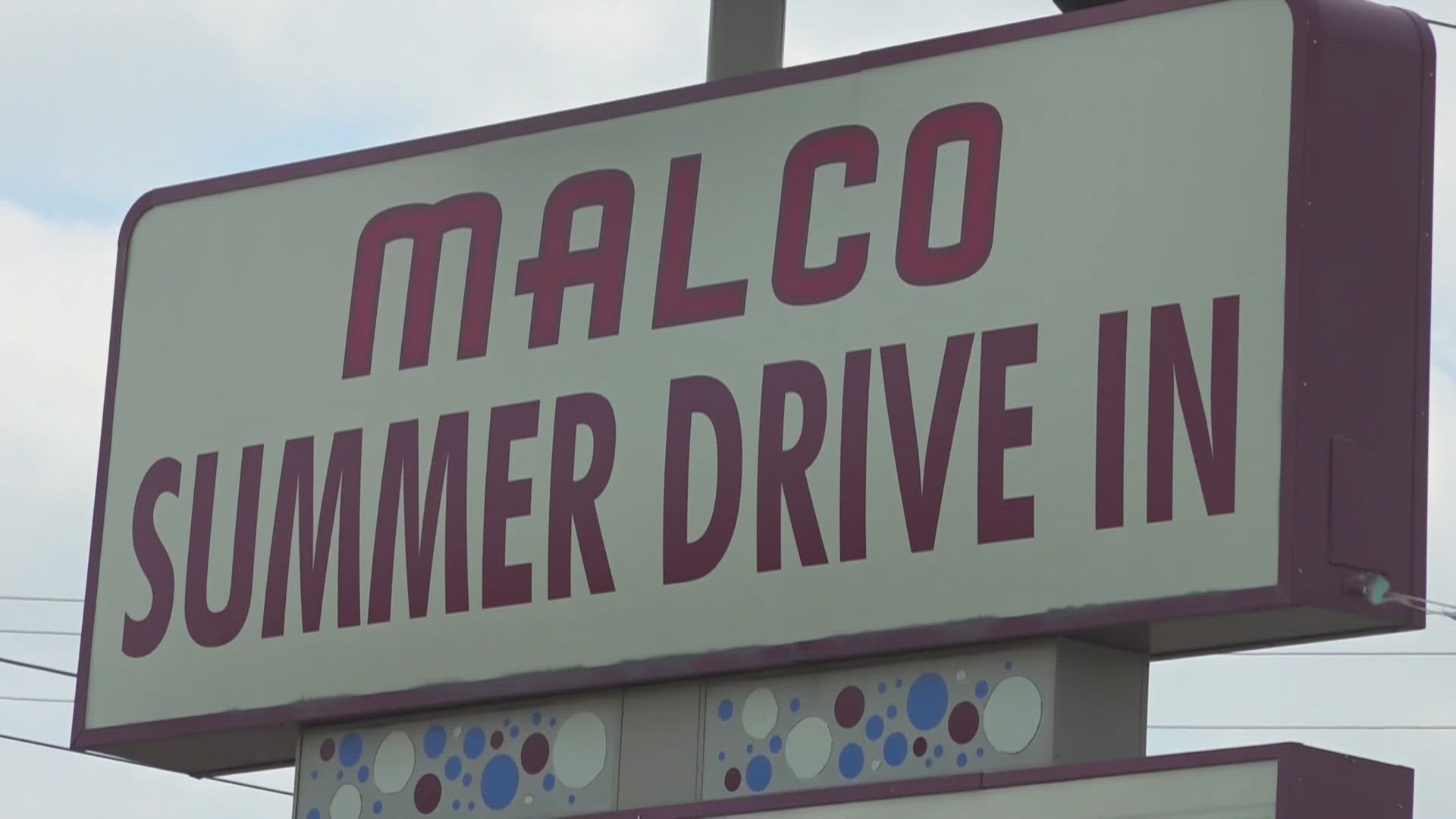 Final showings set as iconic Memphis drive-in shuts its gates for good.