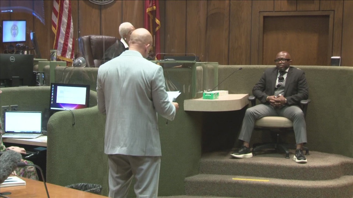 Prosecutor admits 'mistake' on video evidence in Young Dolph murder ...
