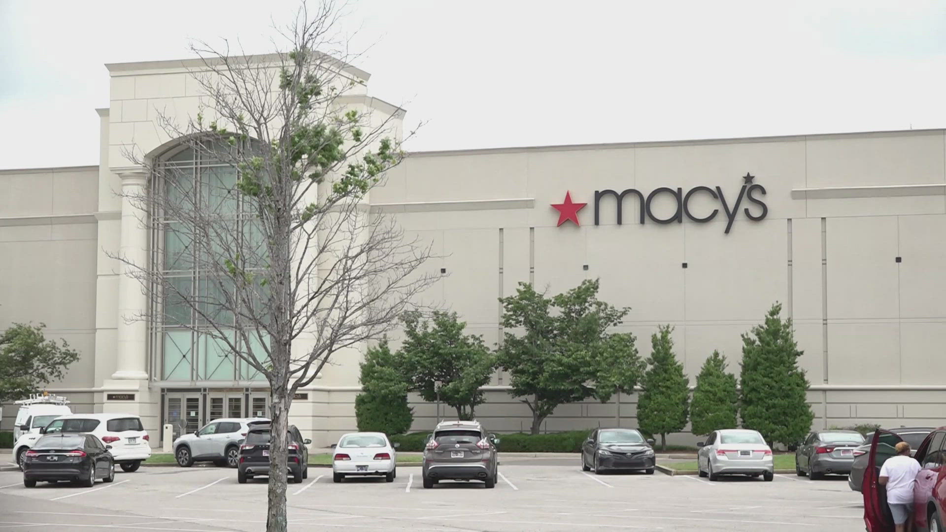 Memphis City Councilor Rhonda Logan said they are actively working to keep Wolfchase Galleria growing and safe despite nearby business closures.