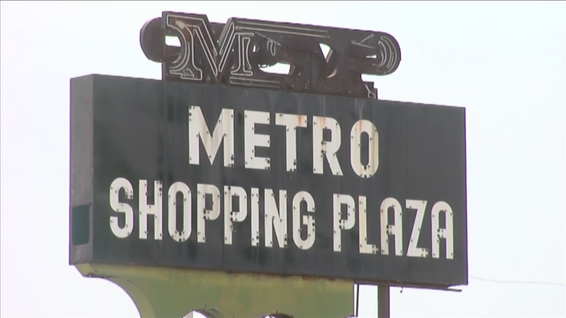 Only four businesses currently occupy Metro Shopping Plaza, but Beruk Properties bought the plaza on E.H. Crump Boulevard for $3.6 million.