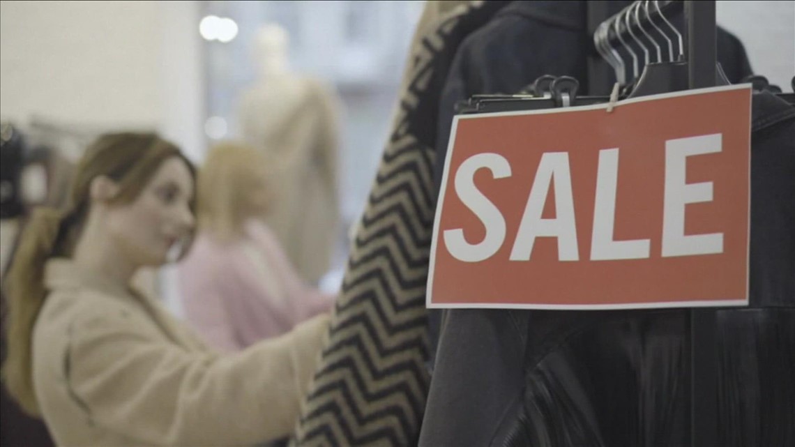 Memphis shoppers prepare for one of the busiest weekends of the year, as law enforcement prepares for safety