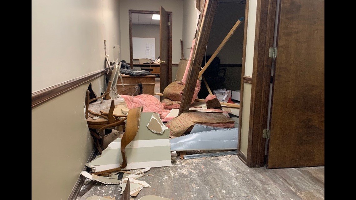 Man Rams Car Into Bolivar Police Department 3344