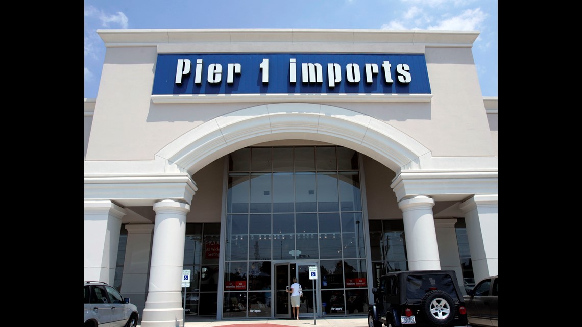 Pier 1 Imports to close up to half its stores