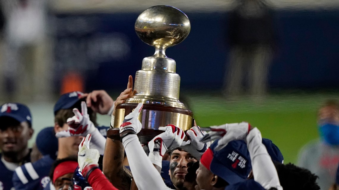 Egg Bowl Mississippi St. vs Ole Miss to be played on Thanksgiving