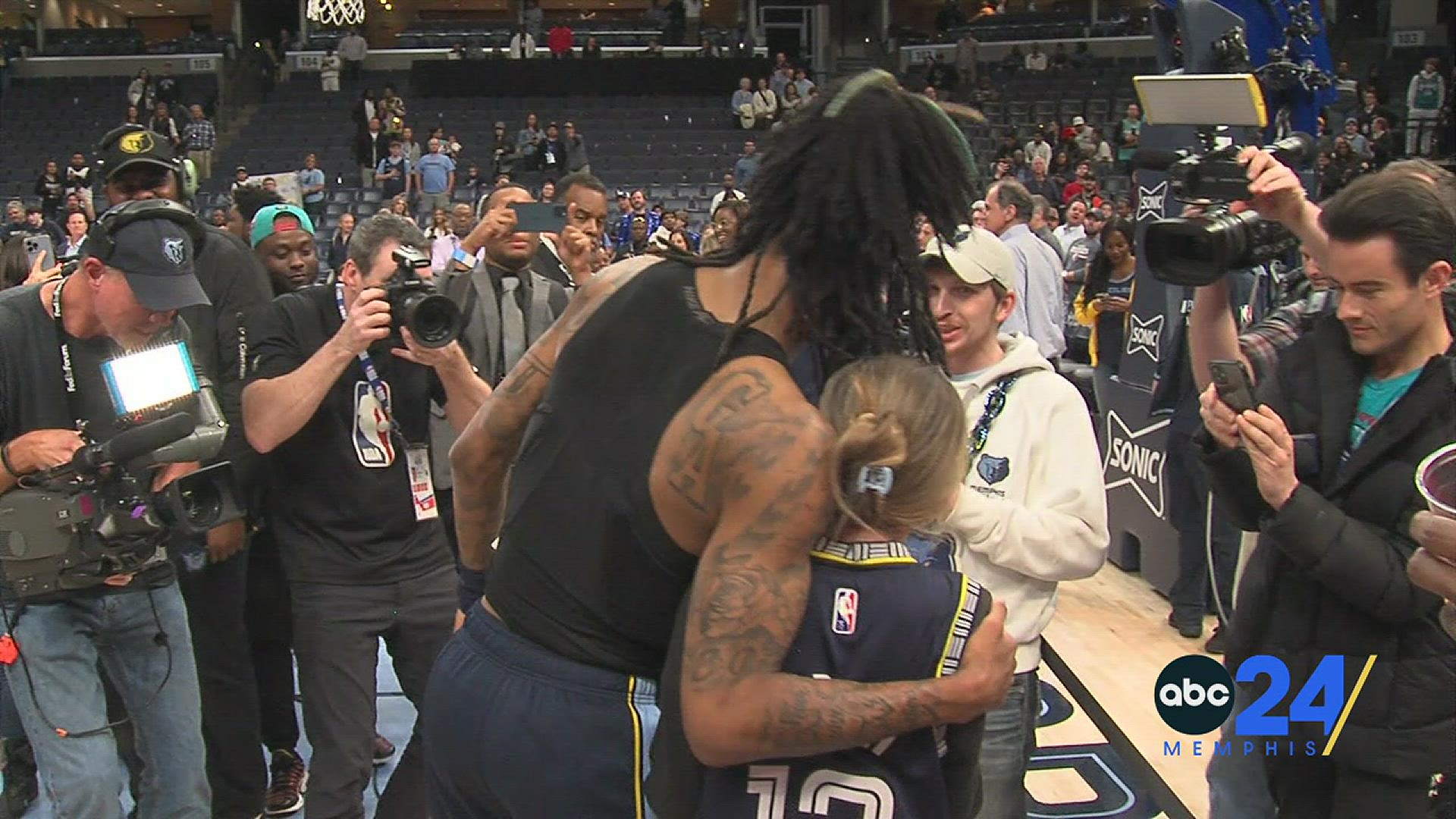 11-year-old Ellie Hughes had a moment she will never forget at Wednesday's Spurs-Grizzlies game