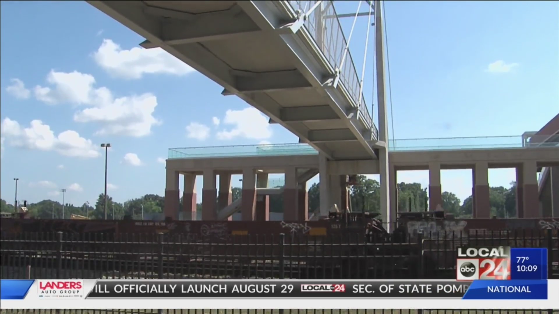 New pedestrian bridge at University of Memphis opens Wednesday