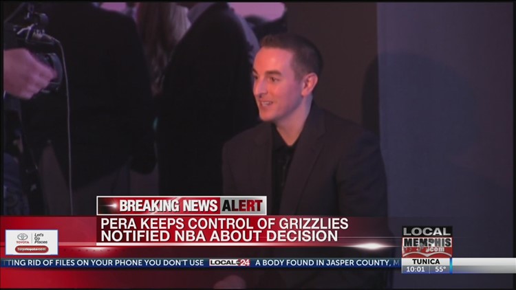 Memphis Grizzlies controlling owner Robert Pera keeps an eye on