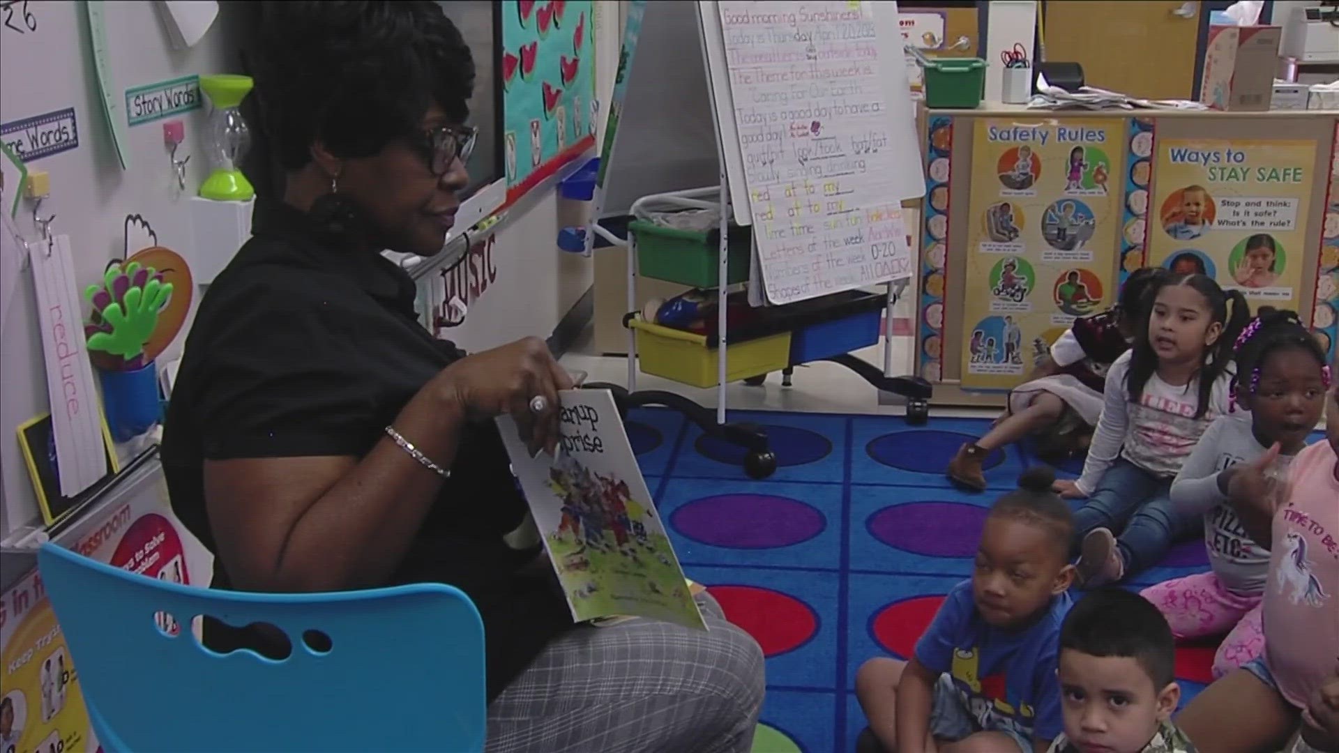 As reading is where some students in the Memphis-Shelby County School system struggle most, a program now focuses on going "back to the basics."