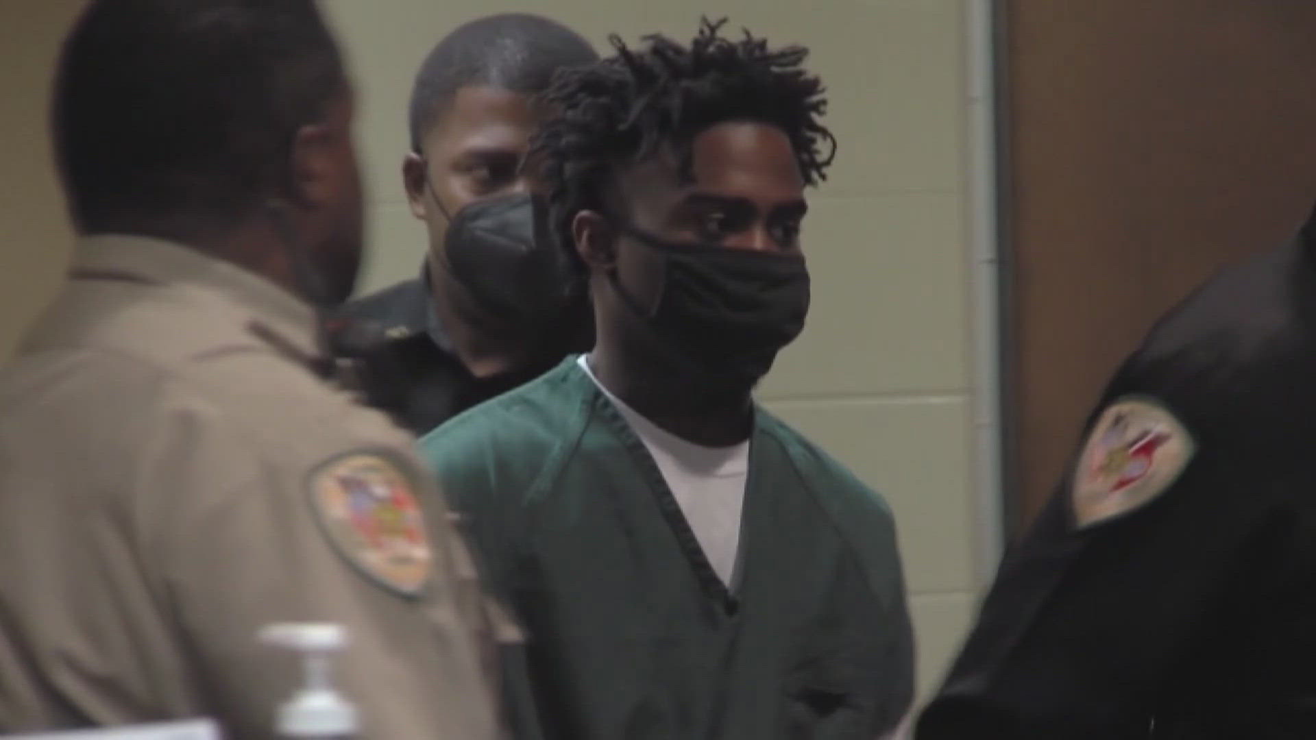 His attorney, Michael Scholl, told ABC24 that Kelly will plead guilty on Wednesday if everything goes as planned.