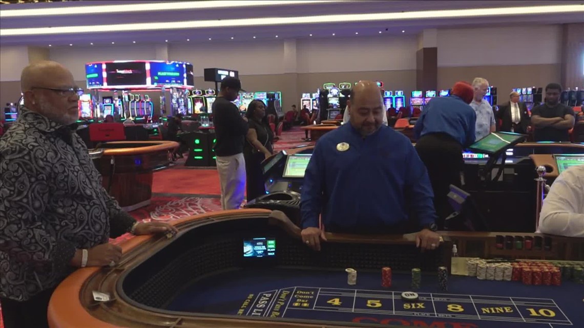 Expanded Southland casino complex opens