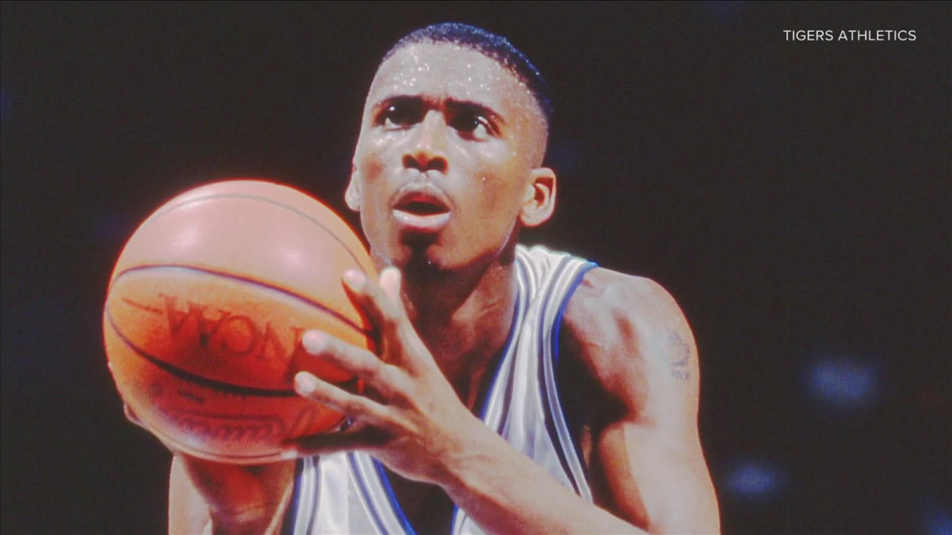 Wright played two seasons with the Tigers, earing All-America honors before going on to a 13-year NBA career.