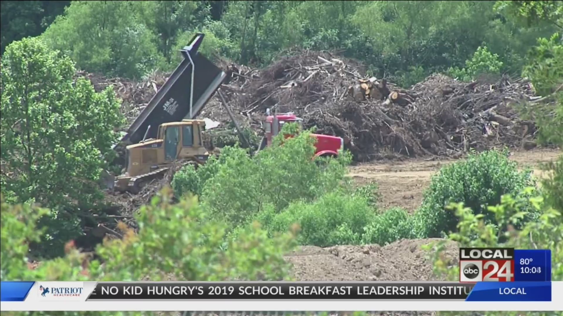 Local I-Team: Northeast Memphis property owner accused of illegally dumping on his property