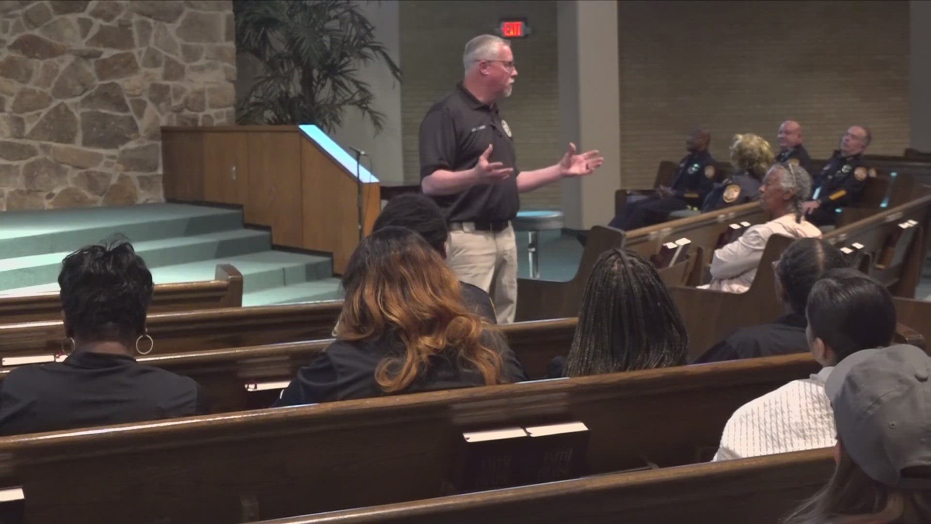 Business owners in Shelby County took their crime concerns directly to Memphis Police on Thursday at The Church of Christ in White Station.