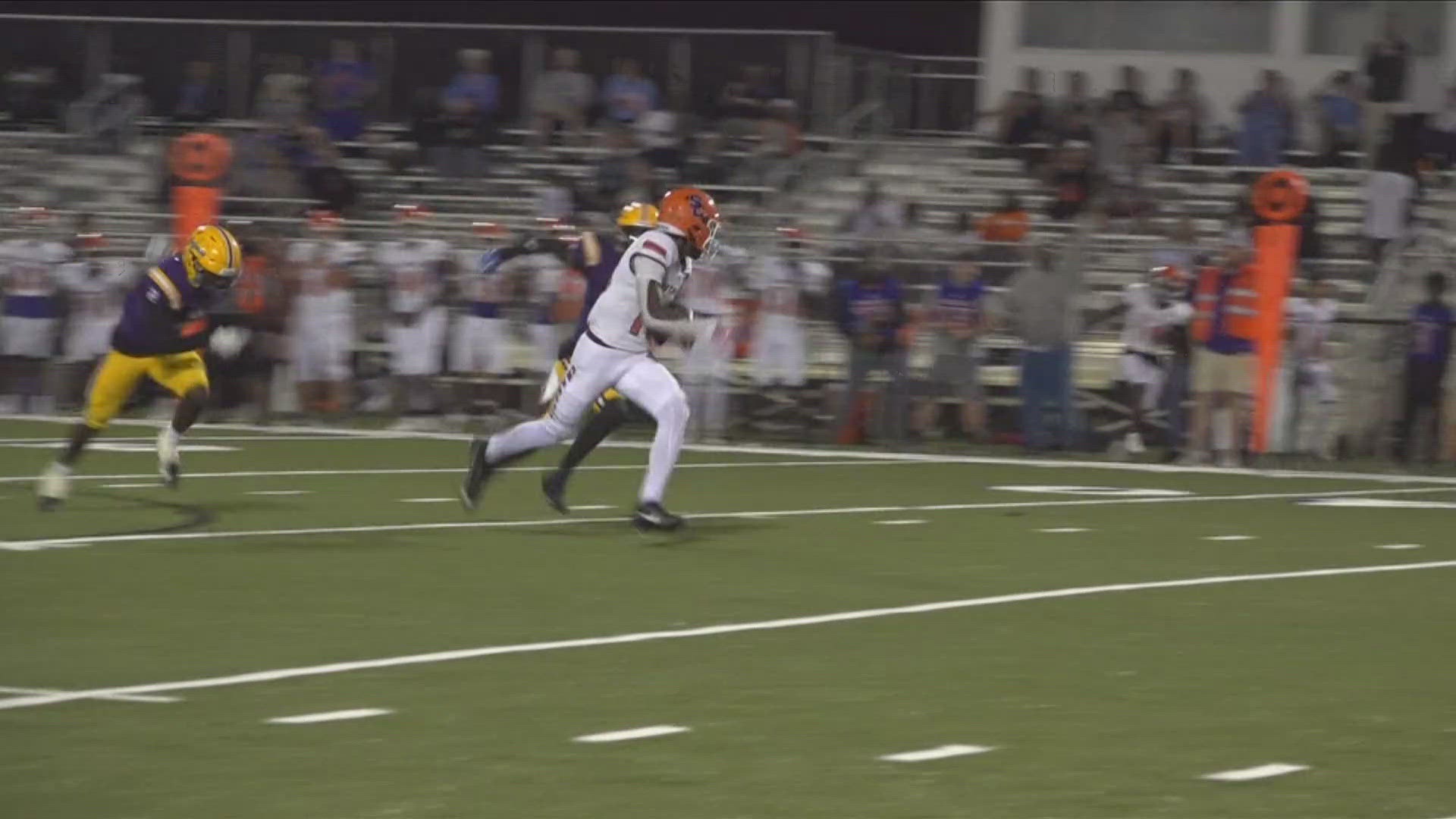 DeSoto Central turned the tide with a strong second half, winning 35-21 over Southaven.