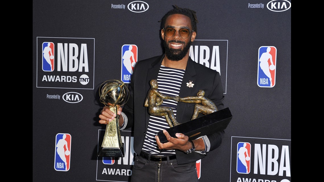 Mike Conley wins Teammate and Sportsmanship of the Year at NBA Awards