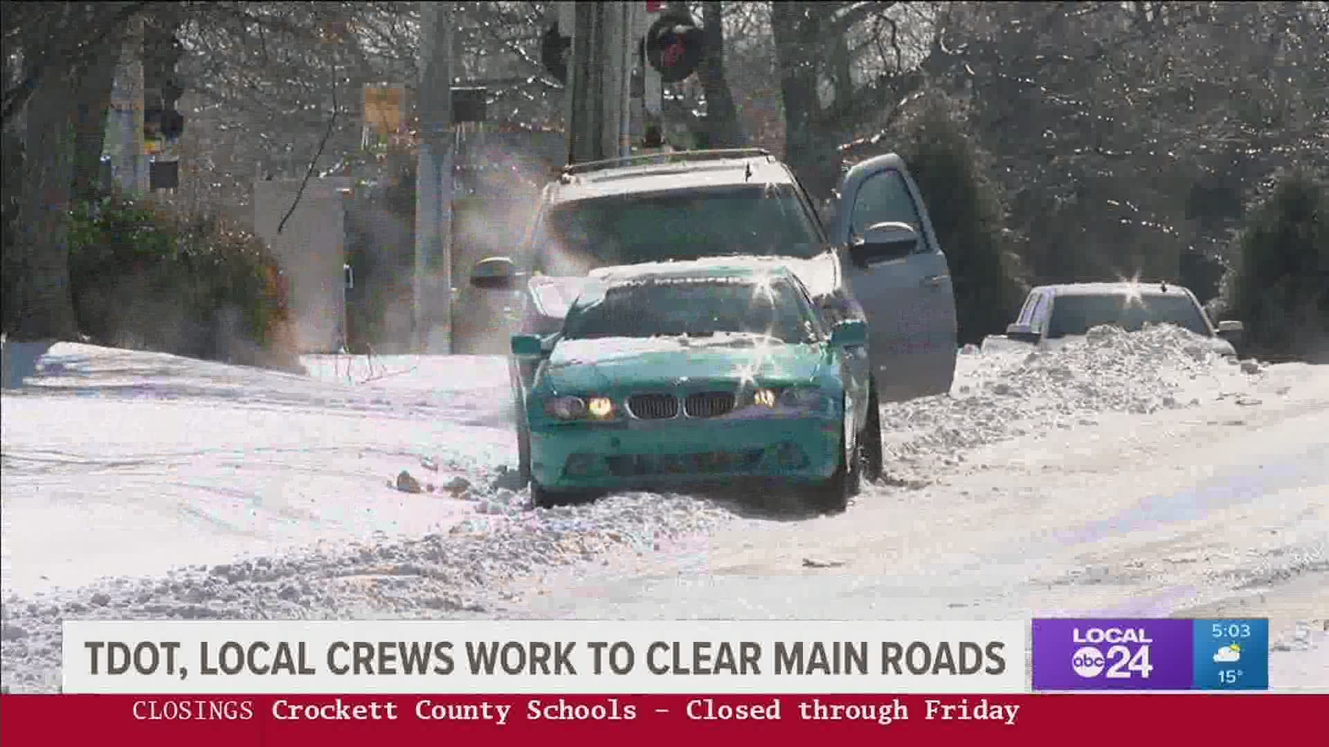 City of Memphis & TDOT crews clear roads before more snow arrives