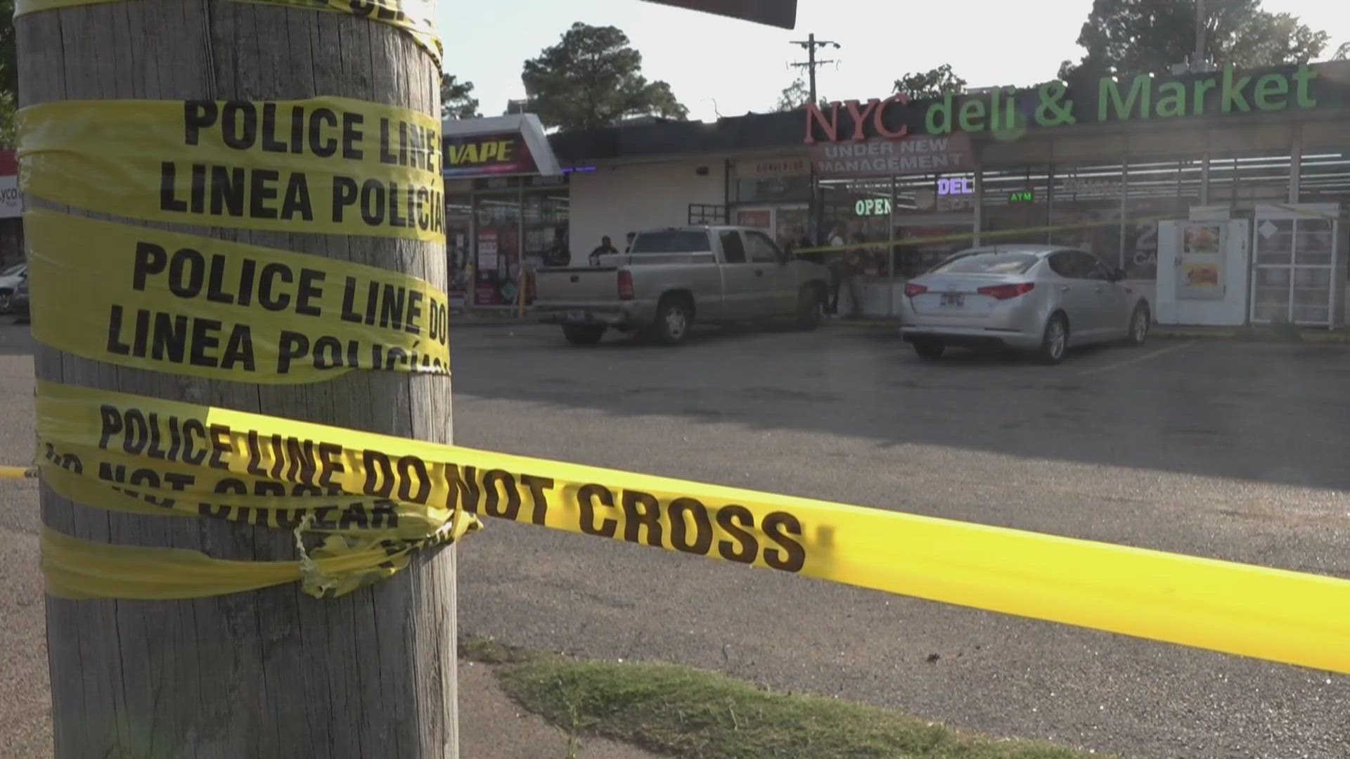 1 killed, 2 injured in shooting at Parkway Village gas station ...