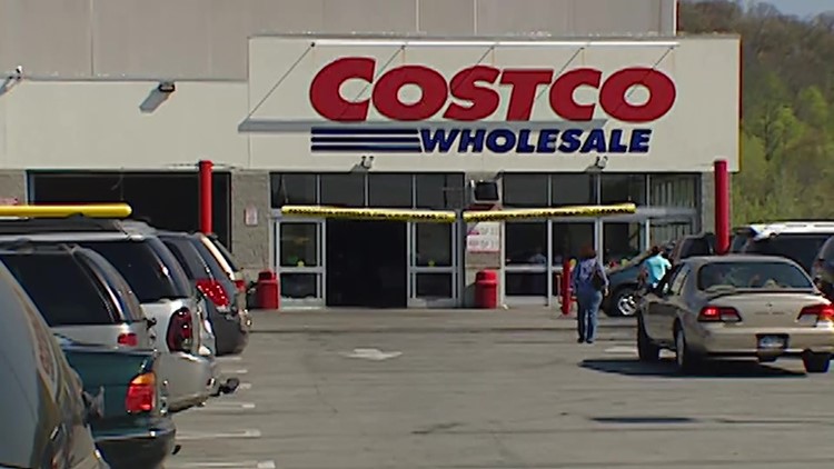Membership has its privileges: Costco to ban non members from food court