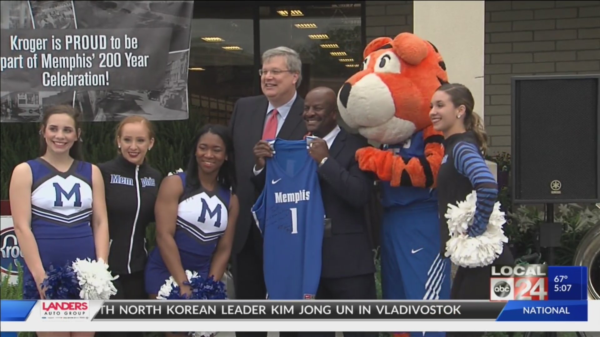 Celebrate Memphis Birthday Bash For The City Held Thursday At Poplar Plaza Localmemphis Com Celebrate Memphis Birthday Bash For The City Held Thursday At Poplar Plaza Localmemphis Com