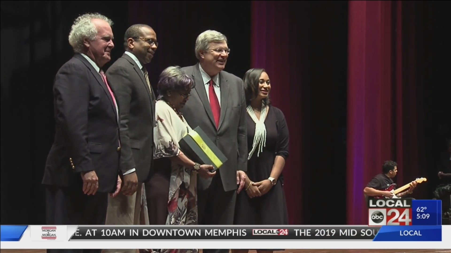 Ovation Awards honor Memphis city employees for their hard work