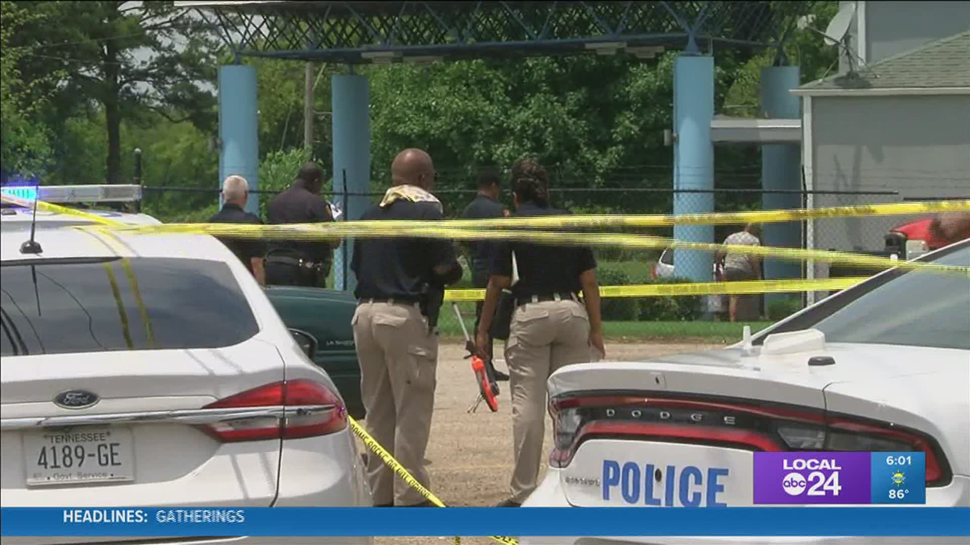 Memphis Police responded to the shooting in the 4000 block of Lamar Avenue about 11:30 a.m.