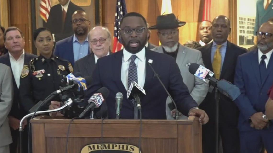 LIVE: Memphis mayor begins press conference about National Guard ...