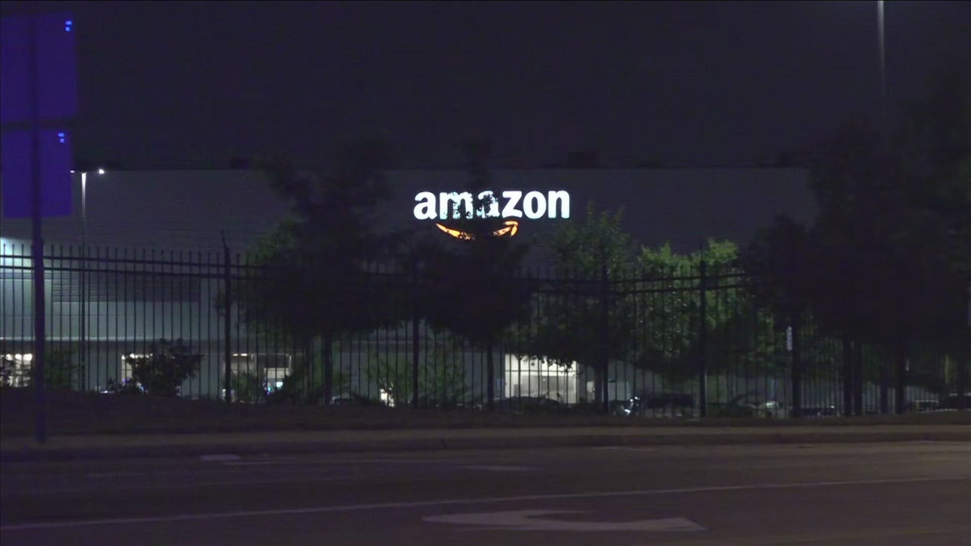 Man dead after shooting near Amazon Distribution Center in Memphis ...