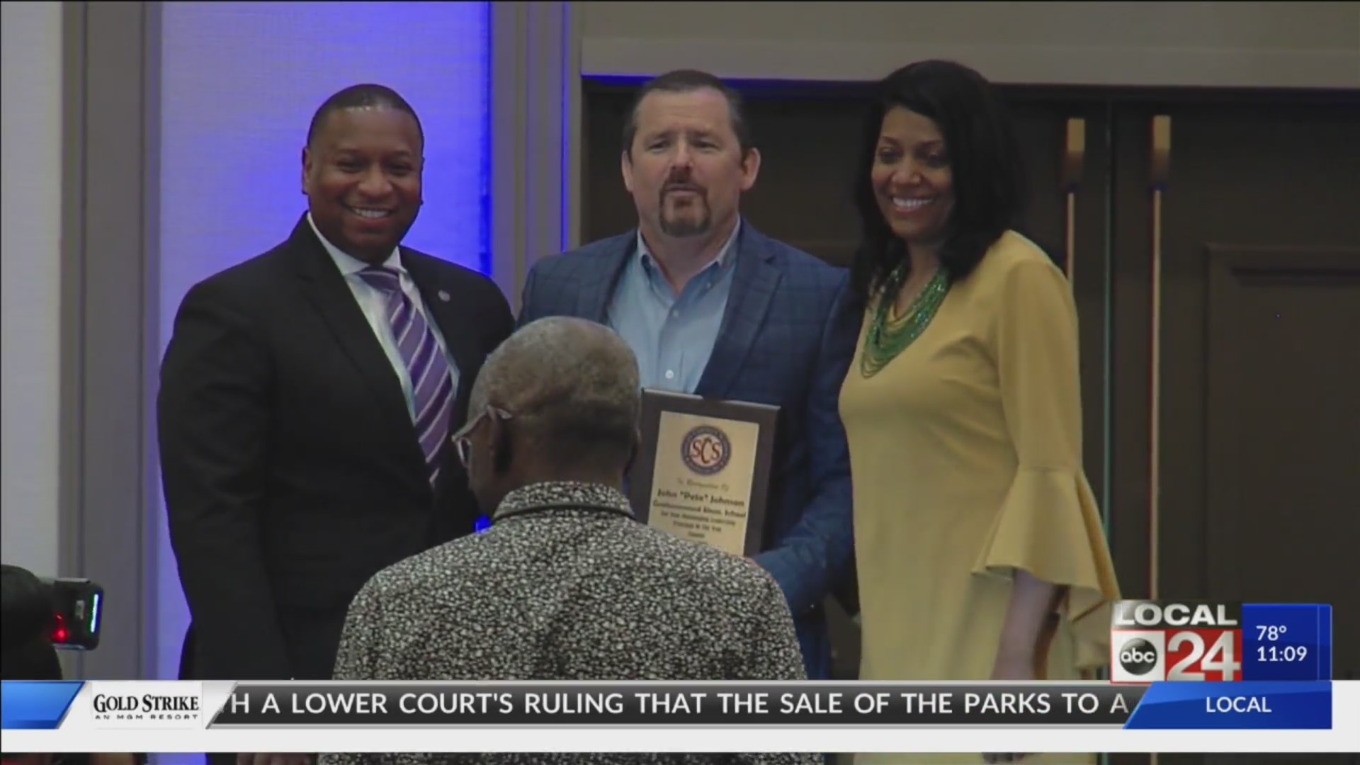 Shelby County Schools names its principal of the year for 2018-2019 ...