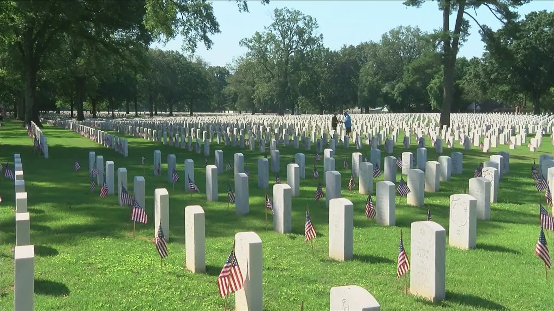 This year more than 38 thousand flags were placed on tombstones of veterans. The last time the scouts were able to place flags for the holiday was in 2019.