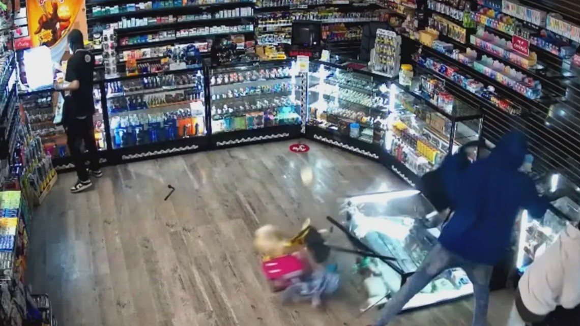 MPD looking for smoke shop burglars | localmemphis.com - Vimarsana News
