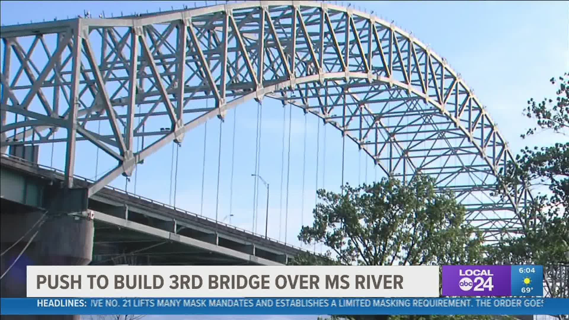 The Memphis Regional Chamber of Commerce says the "crack" and current bridge shutdown is one reason to bring back the discussion on a third bridge.
