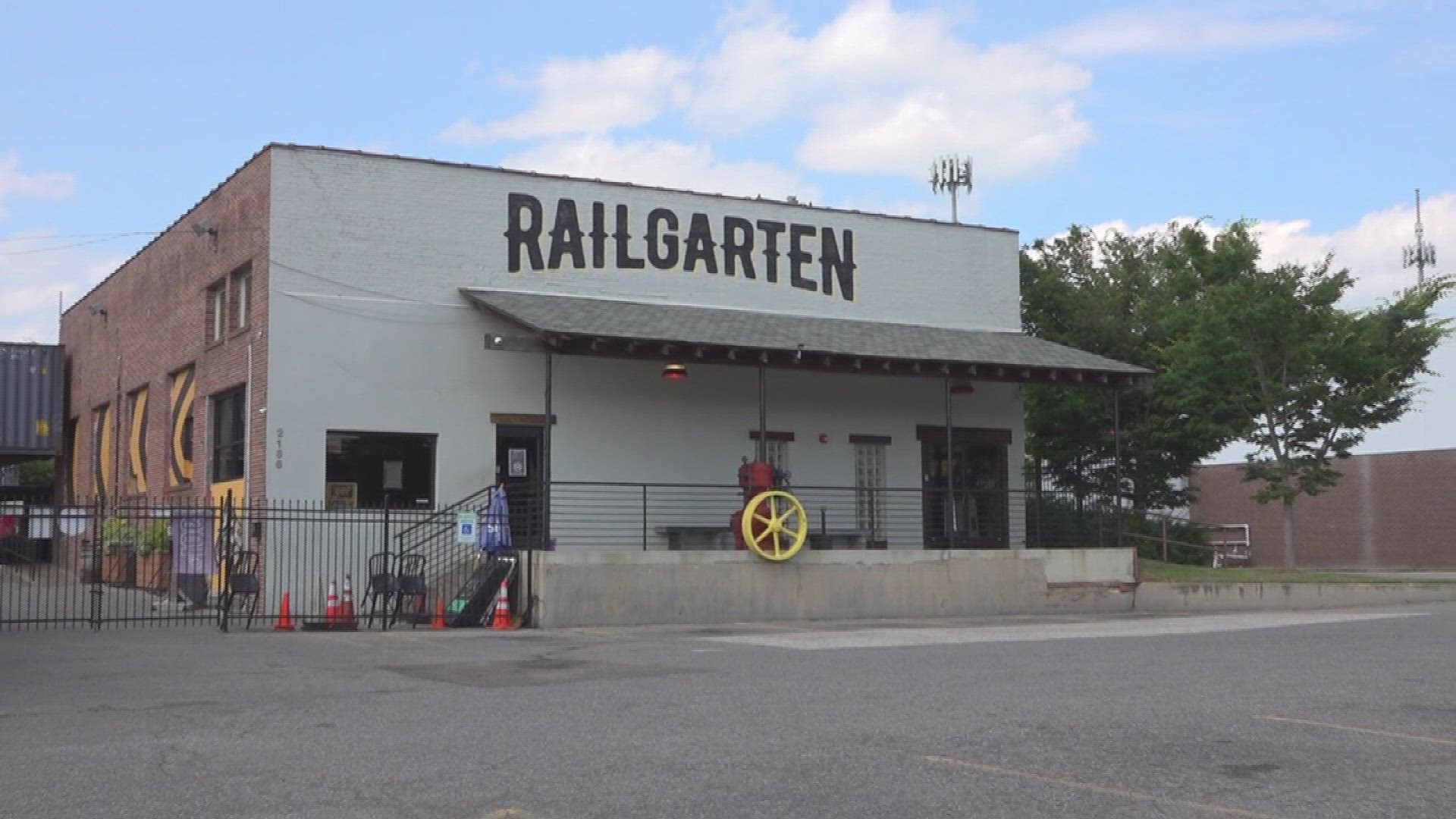 The woman and child were walking back to their vehicle in a parking lot next to Pavo Salon, across from Railgarten, when three young suspects robbed them at gunpoint