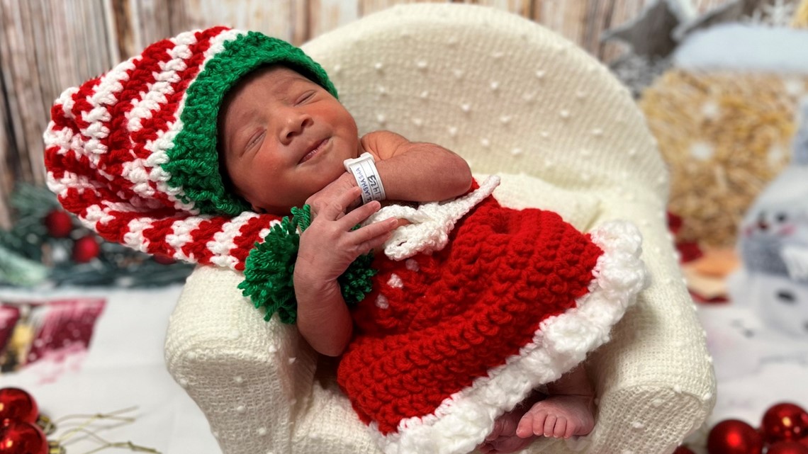 Memphis NICU babies dress up for Christmas - Vimarsana News