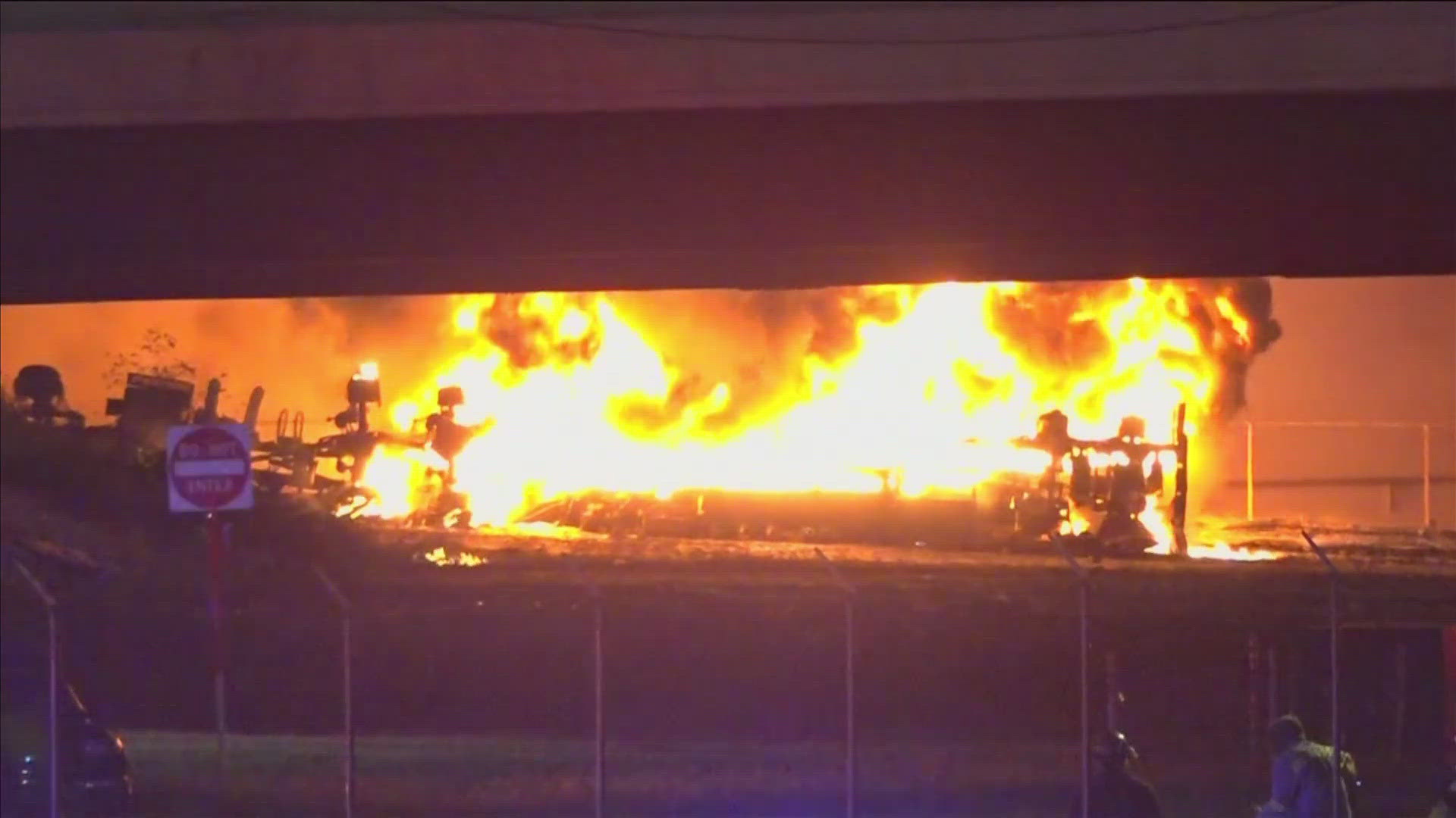 ABC24's Scott Madaus spoke with the community after a massive fire off I-55.