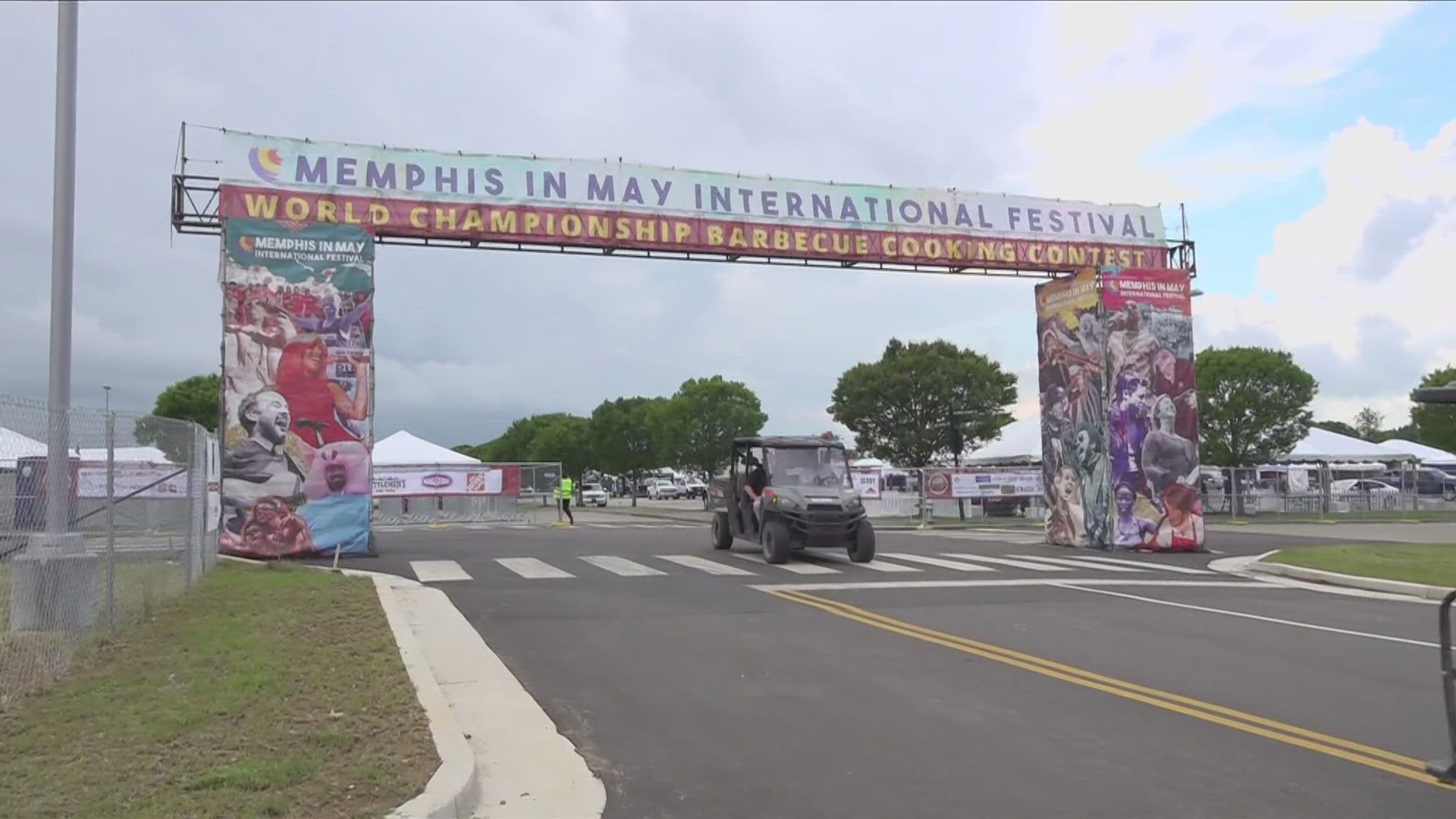 The Memphis in May World Championship BBQ Cooking Contest will light up today in a new location from last year, Liberty Park.