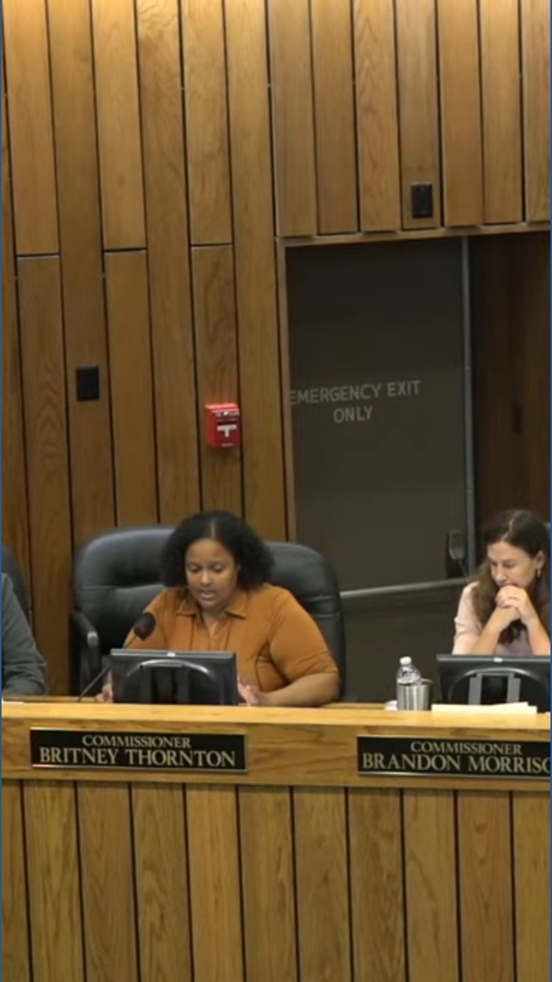 Shelby County Commission overrides mayor's veto, places all MSCS board ...